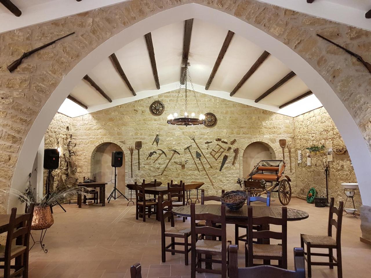 Agriturismo Il Drago Mirabella Imbaccari Exterior photo